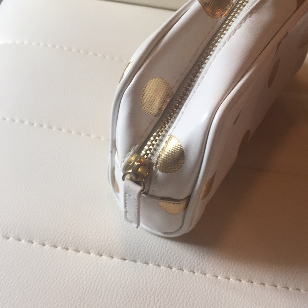 Travel bag - Picture 2 of 2